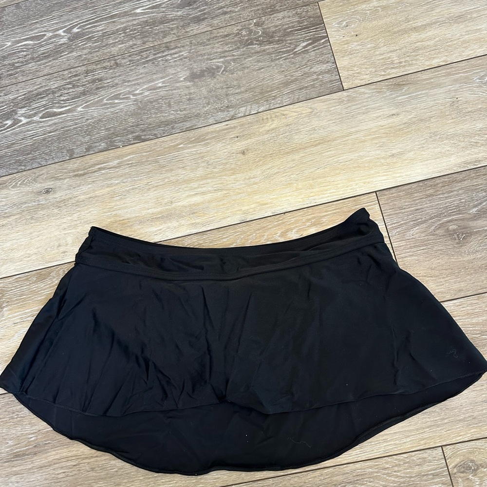Kona Sol Black Swim Skirt